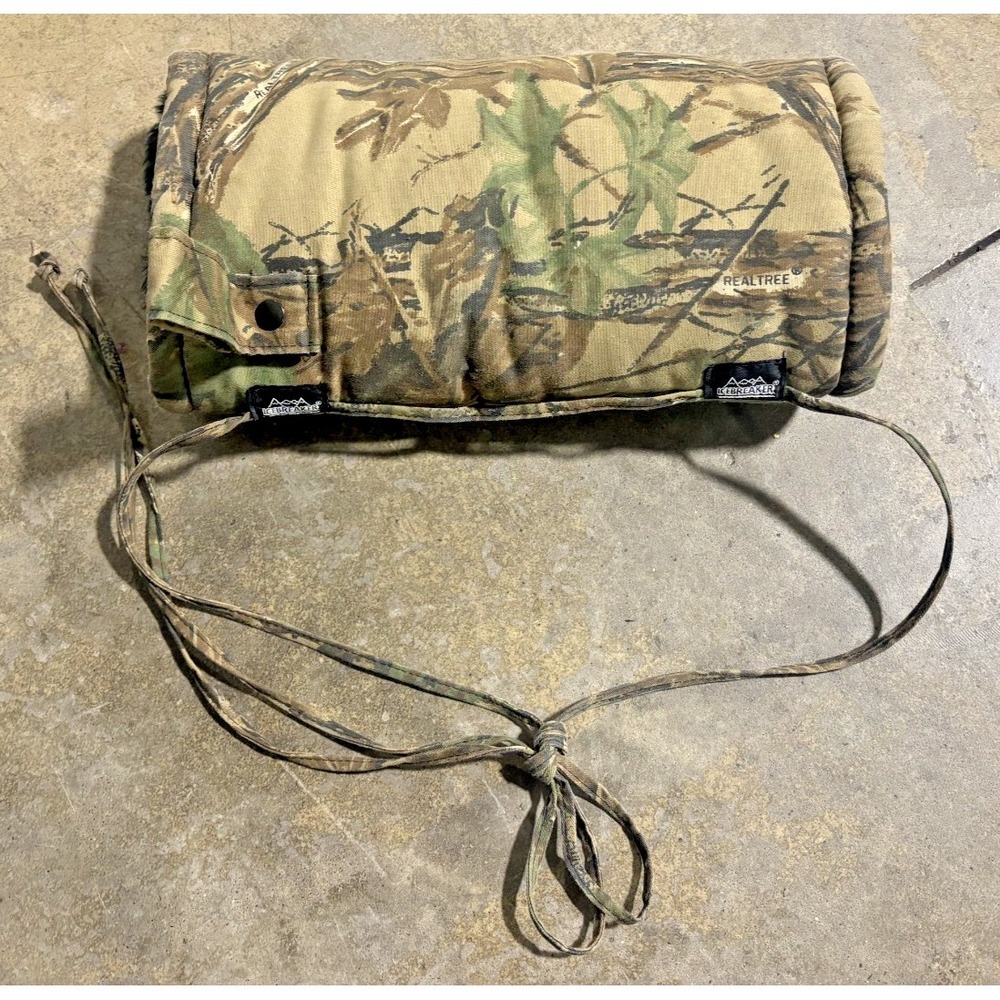 Realtree Camo Hand Muff Hunting Warmers Fleece Lined Adjustable Strap
